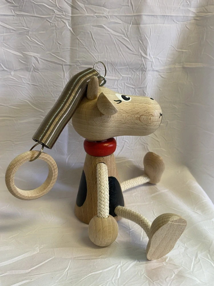 Figurka na pružině - Kravička s černými fleky